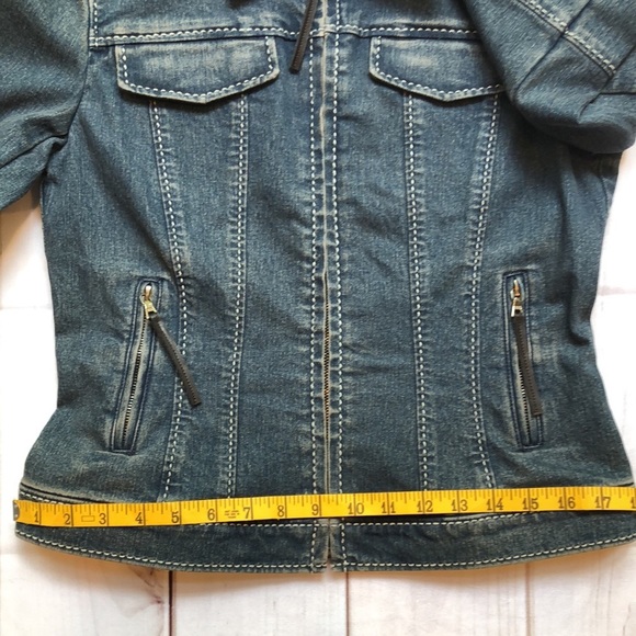 SALE! Vintage Elie Tahari Tapered Fitted Denim Jacket High Quality Women's Small - Picture 11 of 16